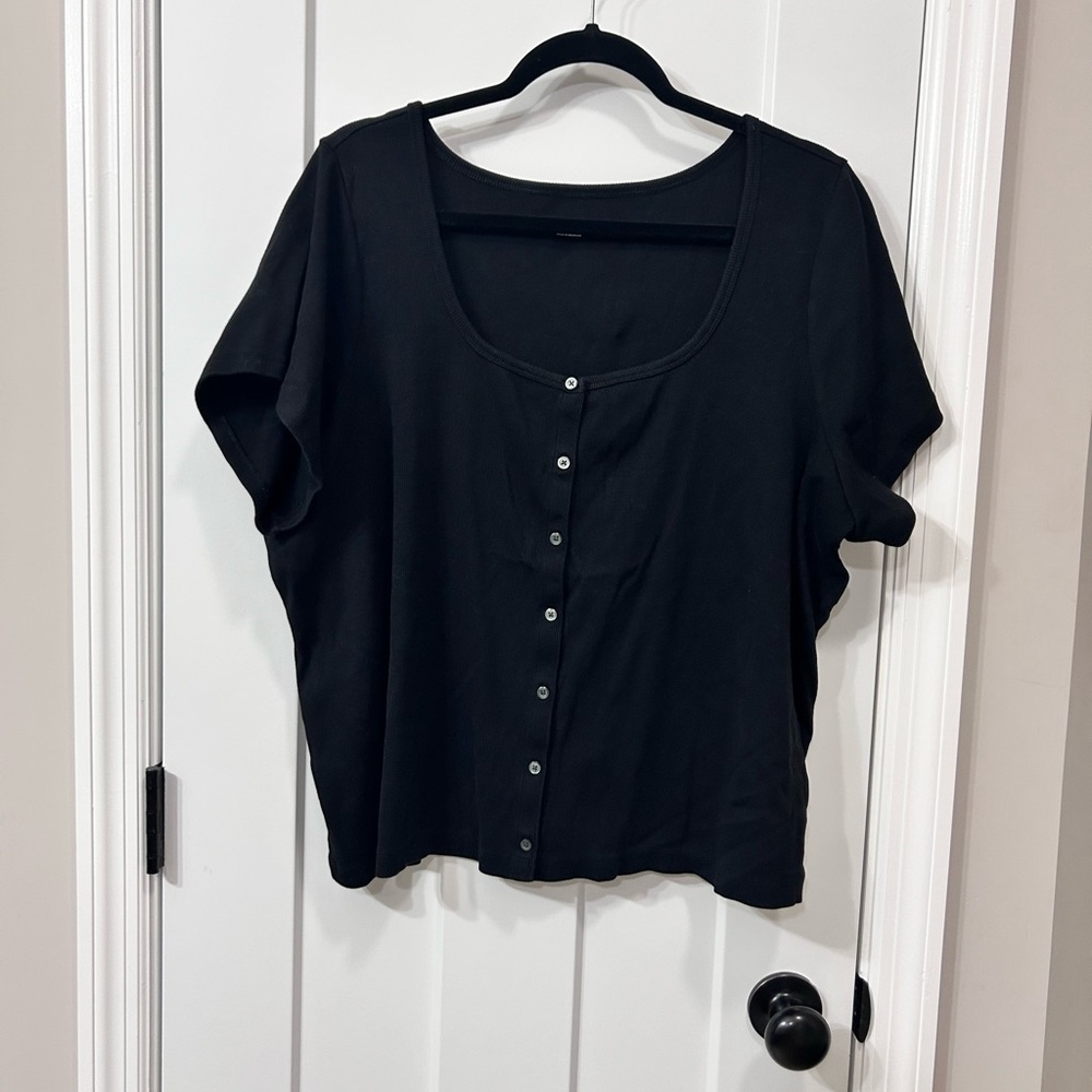 Old Navy Black Button-Down Women's Shirt